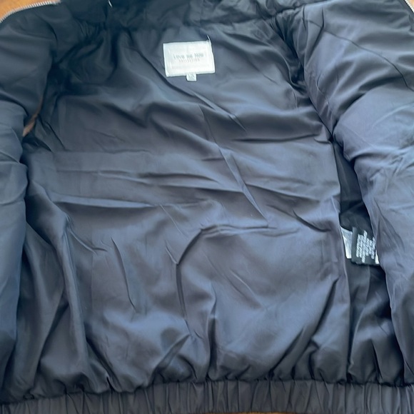 NWT Love Me Now black puffer black hooded full zip vest sleeveless size Large - Picture 10 of 10